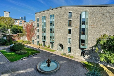 Adresse prestigieuse des Jardins Youville, emplacement de choix - photo 26
