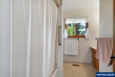 Morningside District - close to downtown & easy I-5 access!