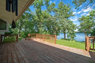 MOTIVATED SELLER!! Wake up to stunning east-facing views of Sauk - photo 8