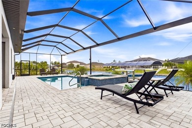 NEW CONSTRUCTION QUALITY WITHOUT THE WAIT. Built in 2023, this - photo 8