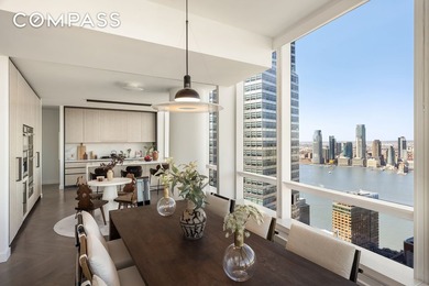 At 3,267 square feet, this exceptional 4-bedroom, 5.5-bathroom - photo 15