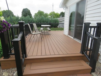 Well maintained, move in ready 3 bedroom 2 full bath home in - photo 6