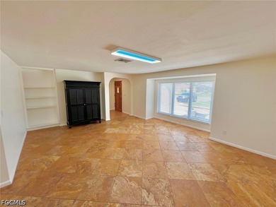 Seller is offering a **$4,000 credit toward buyer closing costs - photo 3