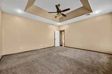 Welcome to 5 Quanah Mountain Road in the desirable Oak Meadows - photo 20