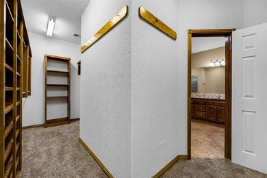 Welcome to 5 Quanah Mountain Road in the desirable Oak Meadows - photo 21