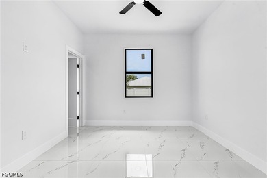Welcome to your dream home in Cape Coral! This stunning single - photo 10