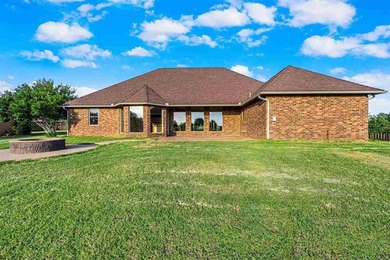 Welcome to 5 Quanah Mountain Road in the desirable Oak Meadows - photo 39