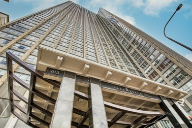 Lake Michigan - Cook County Condo For Sale in Chicago Illinois