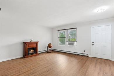 Additional listing photo 4