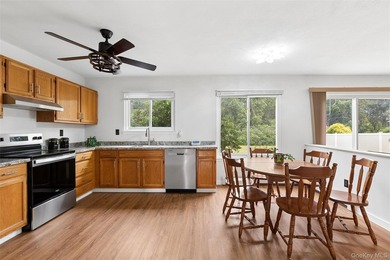 Move right in and start living. This home has already done the - photo 8