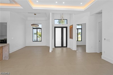 Luxury meets modern design in this exceptional 3-bedroom + den - photo 4