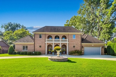 (private lake, pond, creek) Home For Sale in Park Ridge Illinois