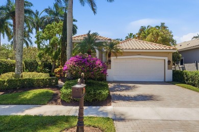 Enter this exceptional sun-filled 3BR/4BA home with thoughtful - photo 2