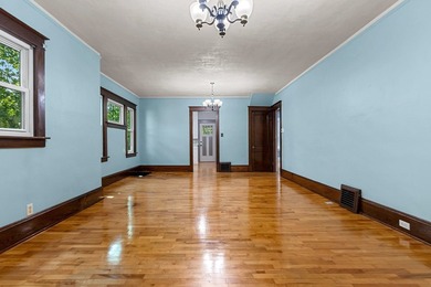Charming and full of character, this 4-bedroom, 2-bath Neenah - photo 5