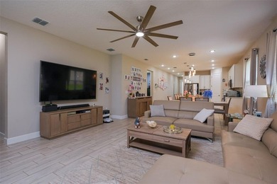 Welcome to 2544 Autumn Stream Drive in Leesburg, Florida! This - photo 22