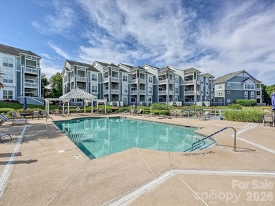 Welcome to effortless Lake Norman living in this beautifully - photo 27