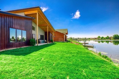 Lake Home For Sale in Pagosa Springs, Colorado