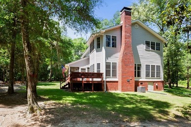 Your Dream Lake Home Awaits! This stunning 4-bedroom, 4.5-bath - photo 4