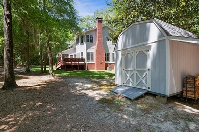 Your Dream Lake Home Awaits! This stunning 4-bedroom, 4.5-bath - photo 5
