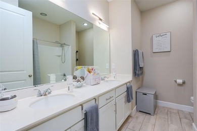 Welcome to 2544 Autumn Stream Drive in Leesburg, Florida! This - photo 35