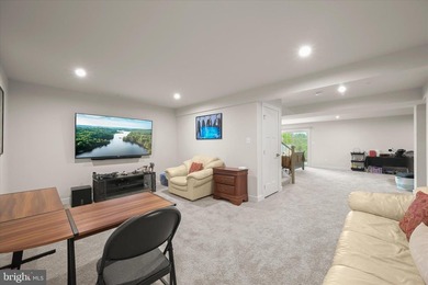 Welcome to 10829 Hook Court in the sought-after Lake Linganore - photo 44