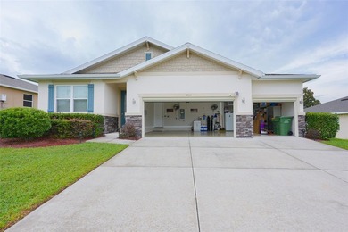 Welcome to 2544 Autumn Stream Drive in Leesburg, Florida! This - photo 50