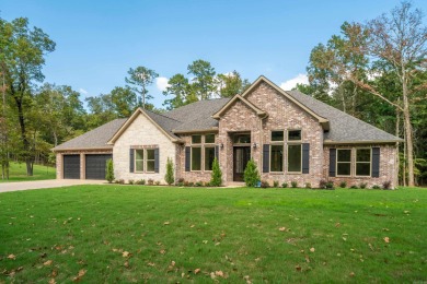 Lake Hamilton Home For Sale in Hot Springs Arkansas