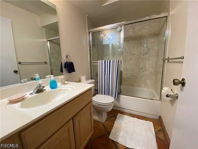 Beautiful duplex with its own pool. Great location in the - photo 6