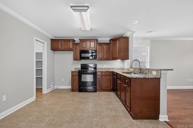 WELCOME HOME! 2 Bedroom 2 bath PATIO home in established - photo 6