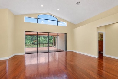 Beautiful Windsor Model Dover Home Located in Wycliffe Golf & - photo 6