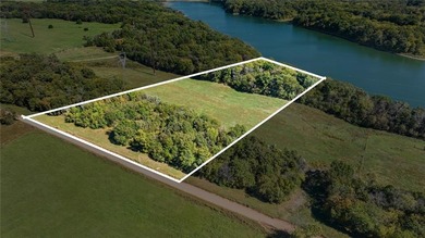 Lake Flint Creek Acreage For Sale in Gentry Arkansas