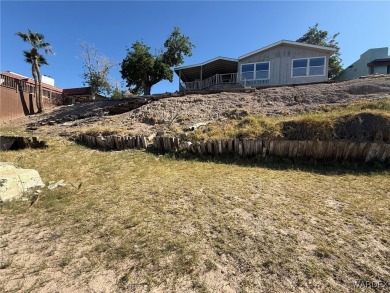 Lake Home Sale Pending in Bullhead City, Arizona