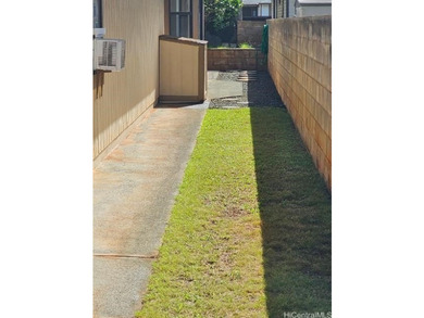 Located in Mililani, in a cul-de-sac, this 4-bedroom, including - photo 13