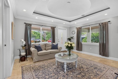 Clean, elegant, and meticulously maintained with a NEW ROOF - photo 7