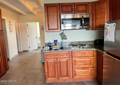 Your Oceanfront Paradise awaits! First floor fully furnished - photo 8