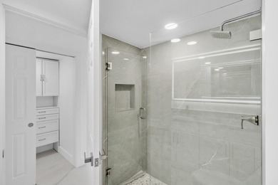 Seller Financing!! Beautiful 2-bed, 2-bath condo located in a - photo 25