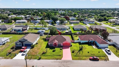 Rare find in the heart of Port St. Lucie! This solid home - photo 31