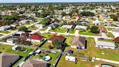 Rare find in the heart of Port St. Lucie! This solid home - photo 33