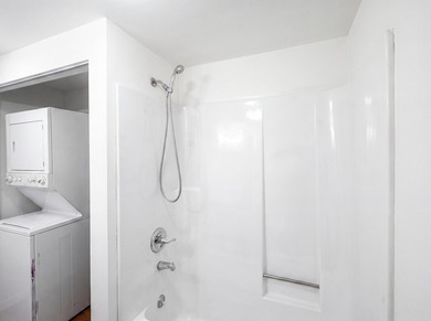 Check out 120 Jade Rd, a recently improved property that - photo 9
