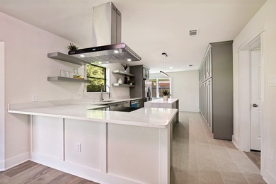 Located in the established Enchanted Lake Estates perimeter - photo 9
