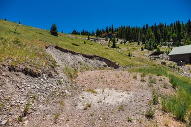 Discover a prime .58-acre lot in West Village at Eagle Point Ski - photo 8
