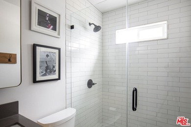Chic and updated 4BR + 3BA home in the heart of Westchester - photo 12