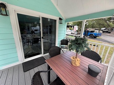 2019 Park Model with Loft | Salt Springs Resort | Salt Springs - photo 3