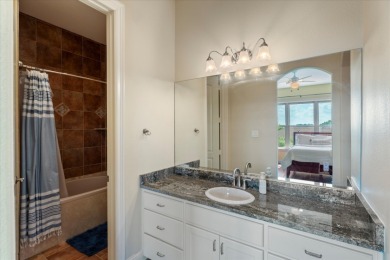Grand Spacious Home - photo 20
