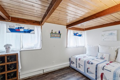 Start living your waterfront lifestyle today! This floating - photo 29