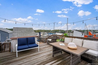 Start living your waterfront lifestyle today! This floating - photo 36