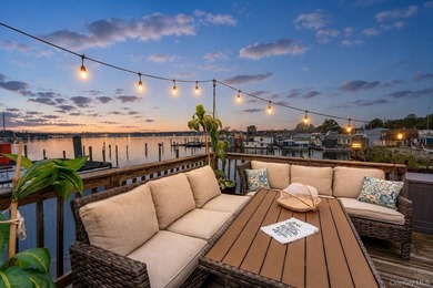 Start living your waterfront lifestyle today! This floating - photo 38