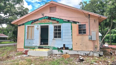 INVESTOR SPECIAL! Cash only opportunity in Daytona Beach. This - photo 4