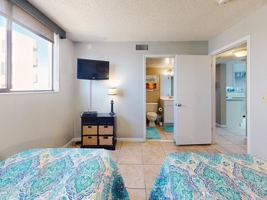 Invest in paradise! 9th-floor condo in Daytona Beach Shores with - photo 7
