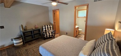 REDUCED! Lake of the Ozarks: Updated top floor condo at the 10mm - photo 9
